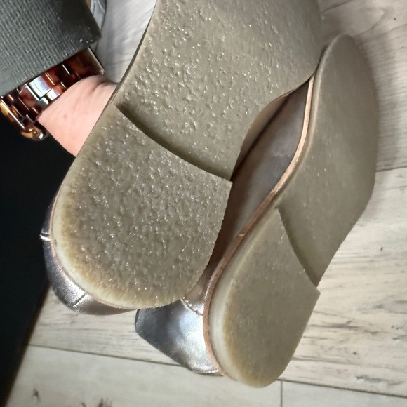 Seychelles Shimmering Gold Slip-Ons - Picture 6 of 9